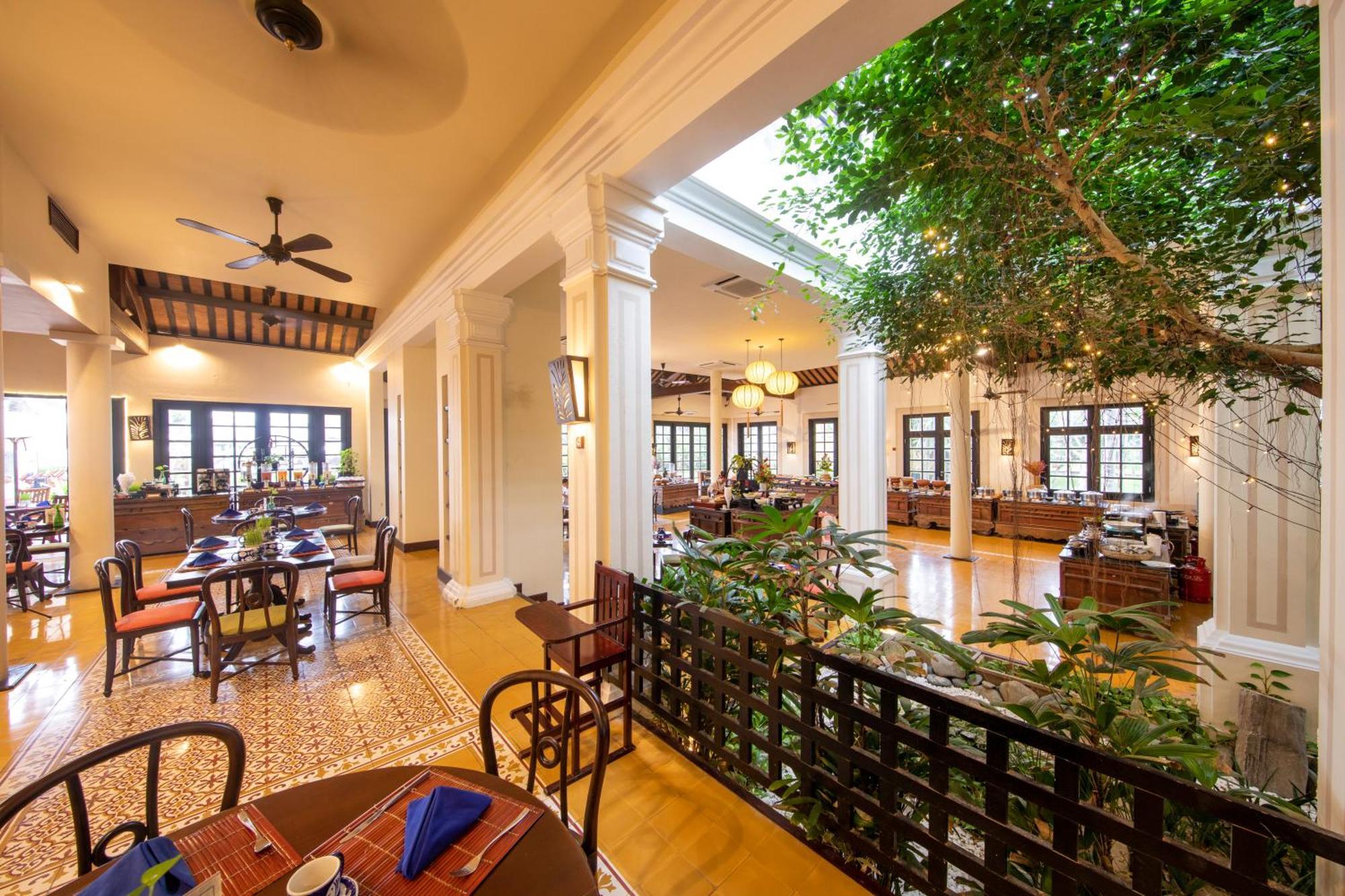 Victoria Hoi An Beach Resort & Spa Exterior foto